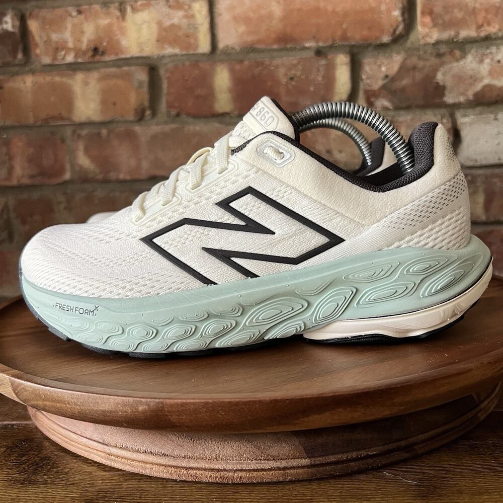 Fresh Foam X 860v14 Sea Salt Women's 6 Wide Neutral Cushioned Running Shoes